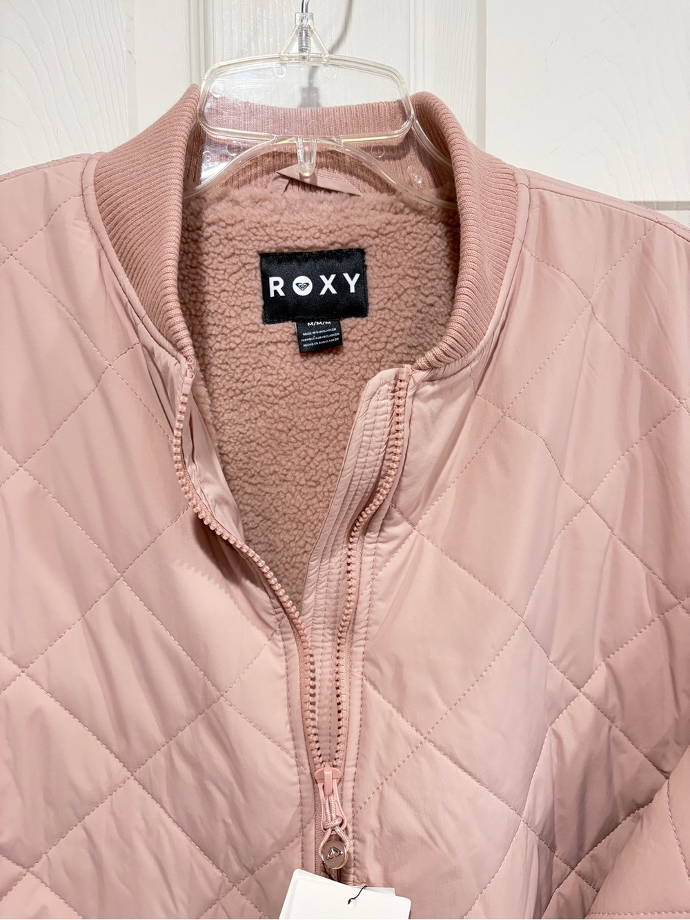 Roxy Women's Medium Aurora Quilted Bomber Pink Rose NWT Oversized Jacket Sherpa - Picture 4 of 9